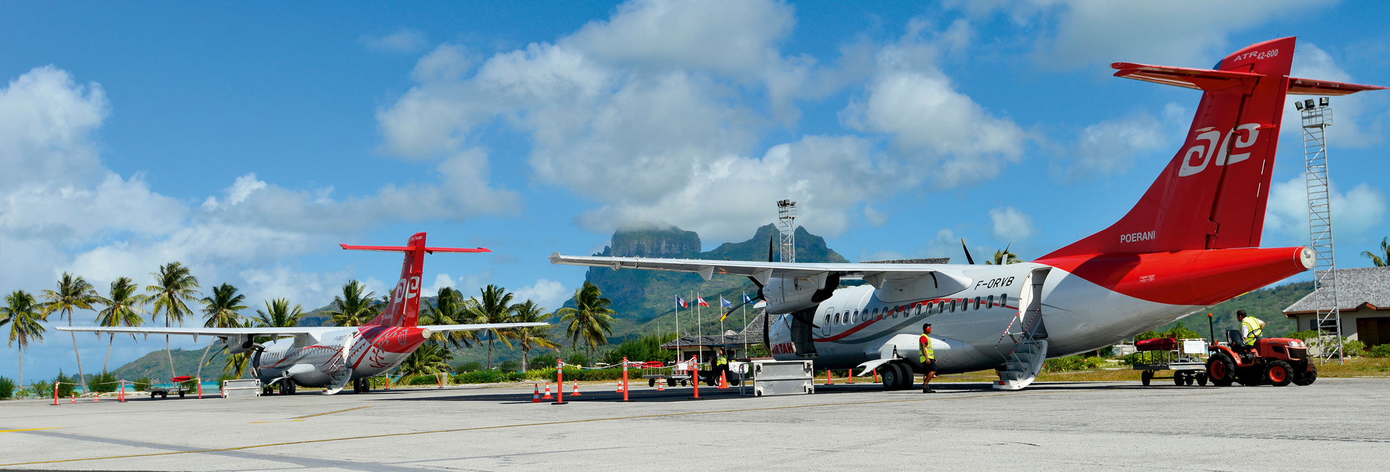 Air Tahiti aircraft on Bora Bora tarmac - © P. Bacchet